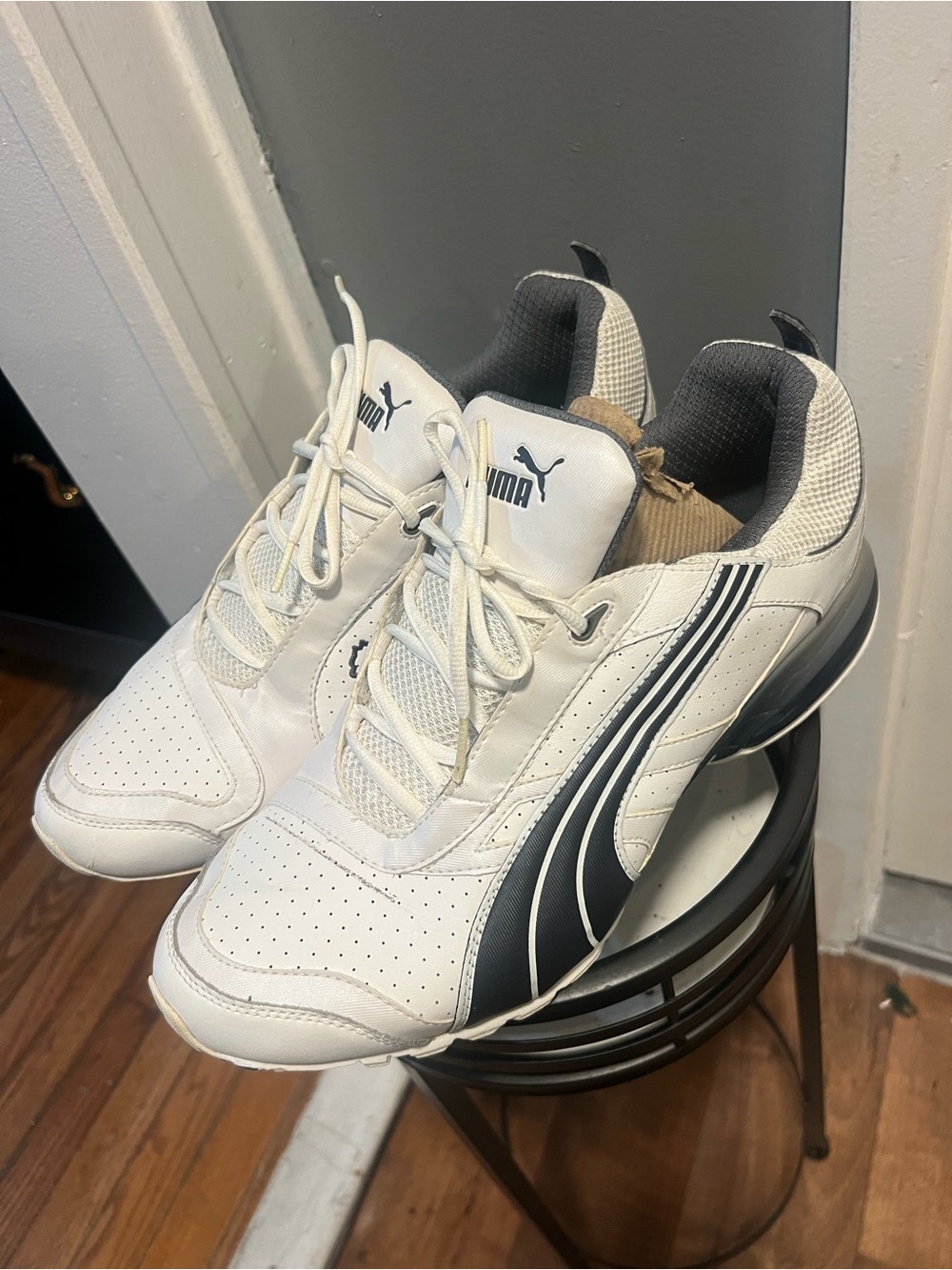 Puma Men’s White and Black Athletic Sneakers size 12